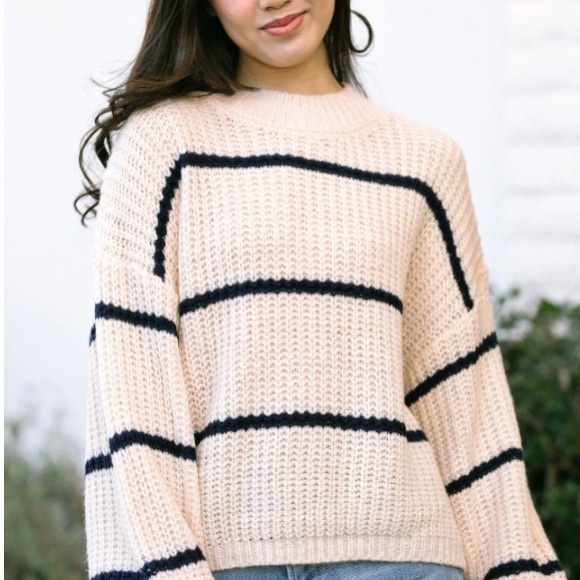 HYFVE Sweaters - HYFVE Trina Oversized Striped Sweater - medium